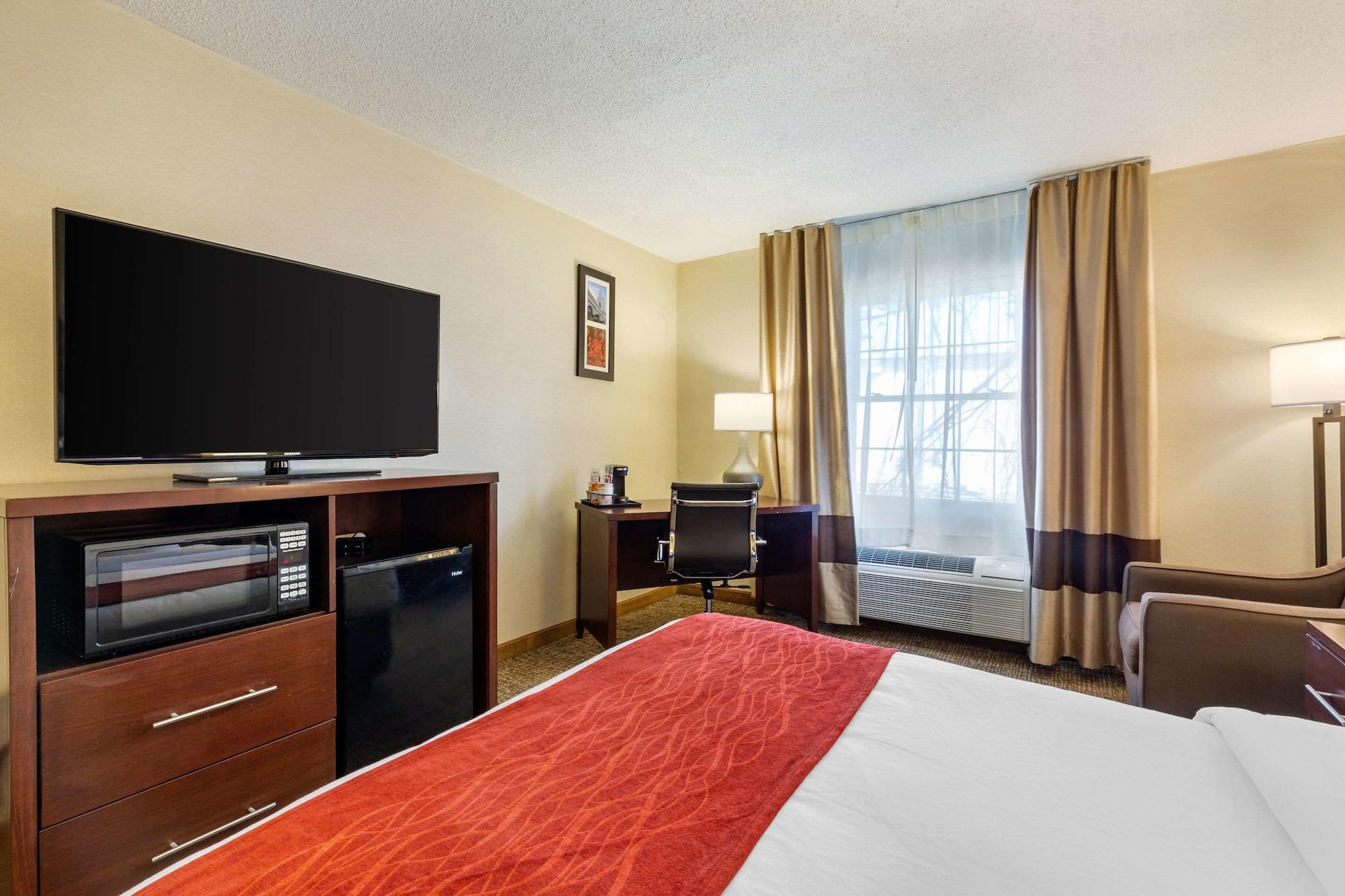 Comfort Inn Auburn-Worcester Экстерьер фото