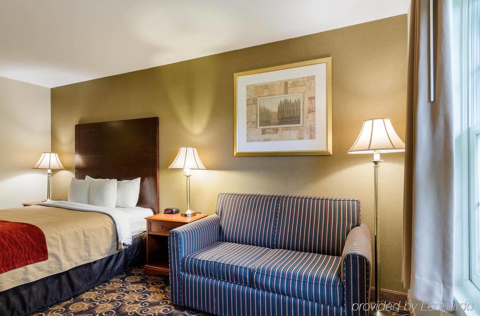 Comfort Inn Auburn-Worcester Экстерьер фото