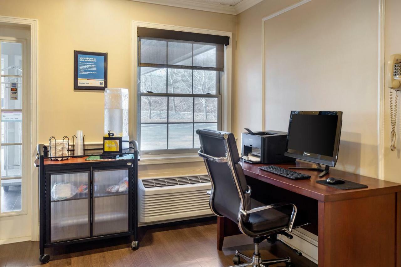 Comfort Inn Auburn-Worcester Экстерьер фото
